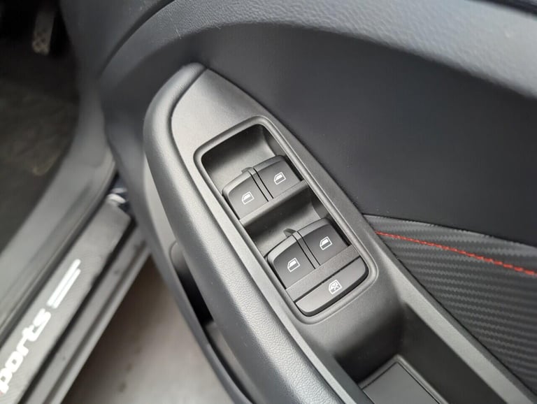 2022 MG MG ZS 1.0 T-GDI Exclusive SUV 5dr Petrol Auto Euro 6 (111 ps) PARKING CAMERA+HEAT HATCHBA...