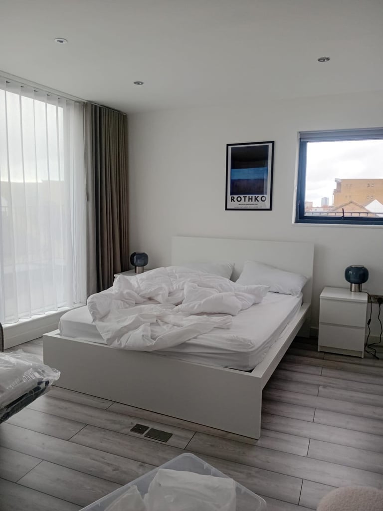 image for Domestic & Commercial House Cleaner | 20% OFF First Clean | Canary Wharf E14