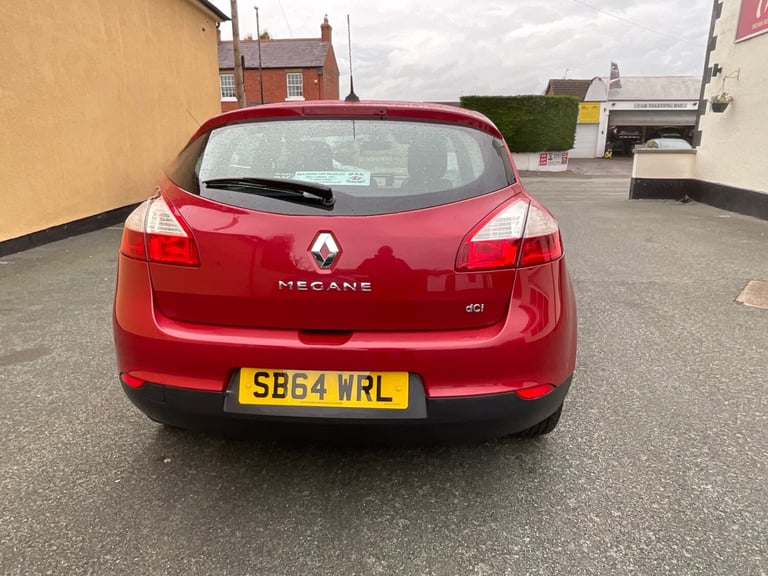 2014 Renault Megane 1.5 dCi Dynamique TomTom Energy 5dr HATCHBACK Diesel Manual