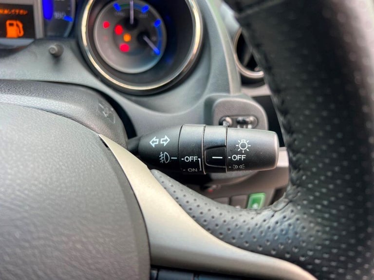 2013 Honda Fit LX HYBRID ELECTRIC Automatic