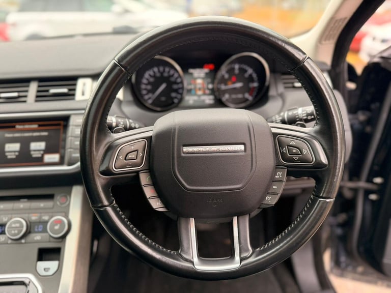 2015 Land Rover Range Rover Evoque 2.2 SD4 Pure 5dr Auto [9] [Tech Pack] ESTATE Diesel Automatic