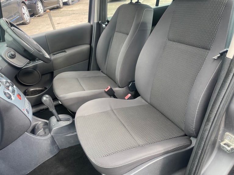 2011 Renault Grand Modus 1.6 Dynamique 5dr Auto HATCHBACK Petrol Automatic