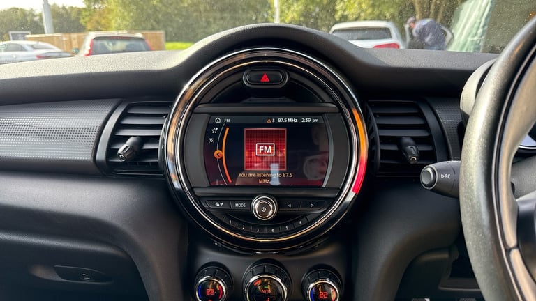 2018 Mini Convertible 1.5 Cooper II 2dr Manual with Chili Pack  Dual Cli