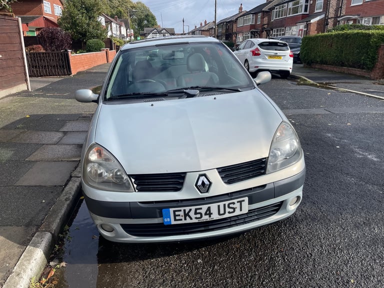Renault, CLIO, Hatchback, 2004, Manual, 1461 (cc), 3 doors