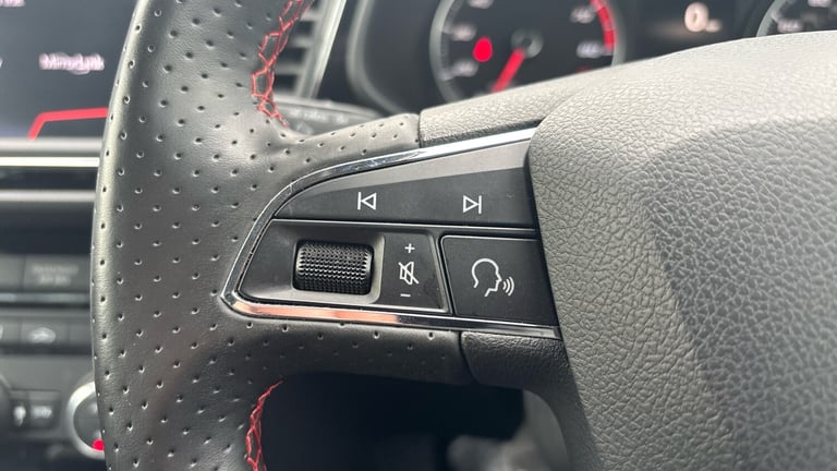 2017 SEAT Leon 1.4 TSI 125 FR Technology 3dr HATCHBACK PETROL Manual