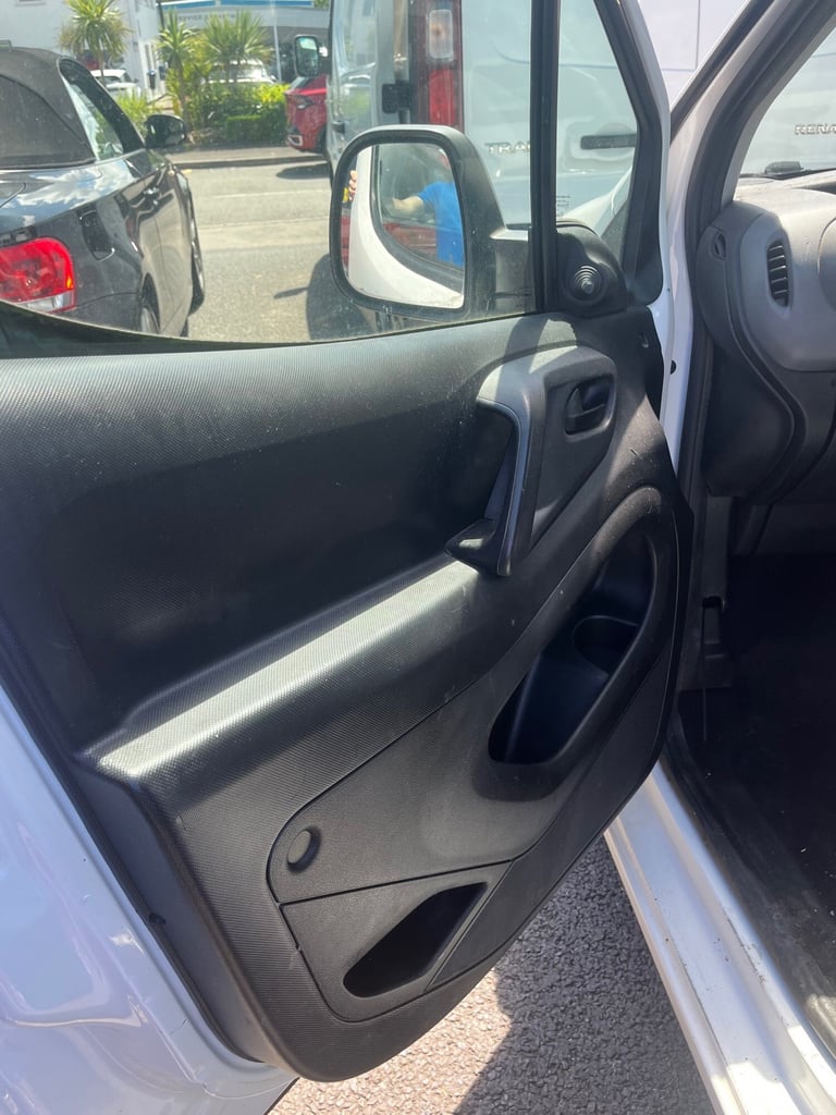 2013 Citroen Berlingo 1.6 HDi 725kg Crew Van X 90ps PANEL VAN Diesel Manual