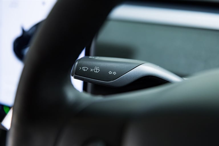 2021 Tesla Model 3 Long Range AWD 4dr Auto SALOON ELECTRIC Automatic