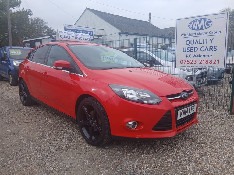 image for 2014 Ford Focus 1.0 125 EcoBoost Titanium Navigator 5dr HATCHBACK Petrol Manual