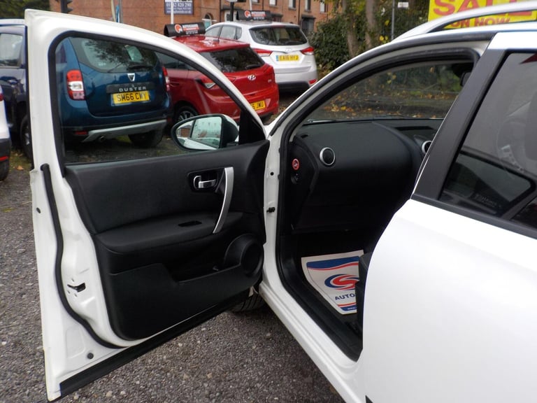 2012 Nissan Qashqai 1.5 dCi n-tec+ 2WD Euro 5 5dr HATCHBACK Diesel Manual