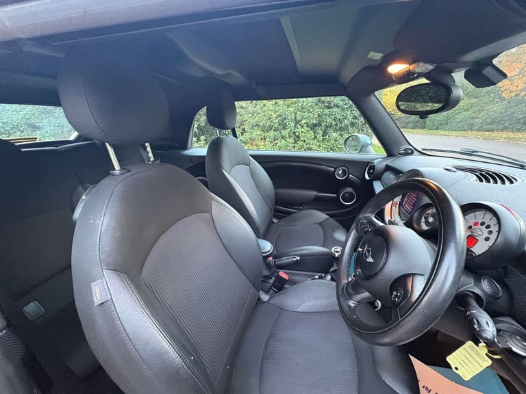 2012 MINI Convertible 1.6 Cooper S 2dr Convertible Petrol Manual