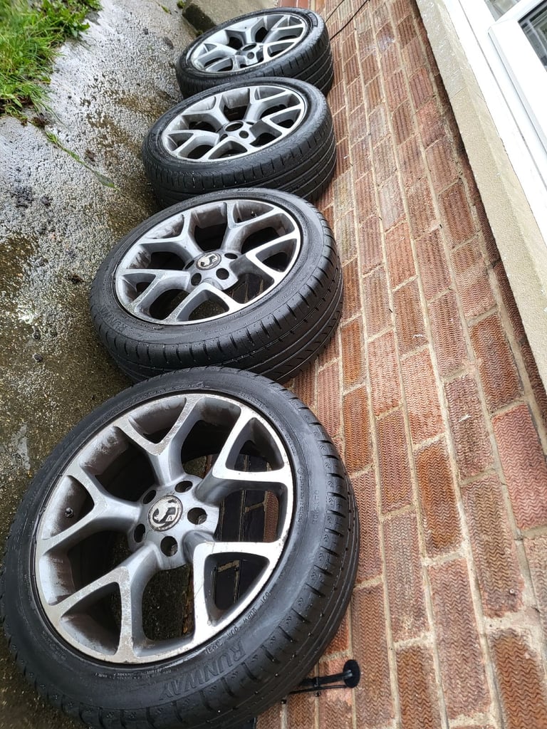 18 inch 5x120 Vauxhall Insignia Alloy wheels 