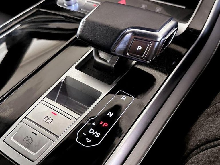 2022 Audi Q8 3.0 TFSI V6 55 S line Tiptronic quattro Euro 6 (s/s) 5dr Automatic SUV Petrol Automatic