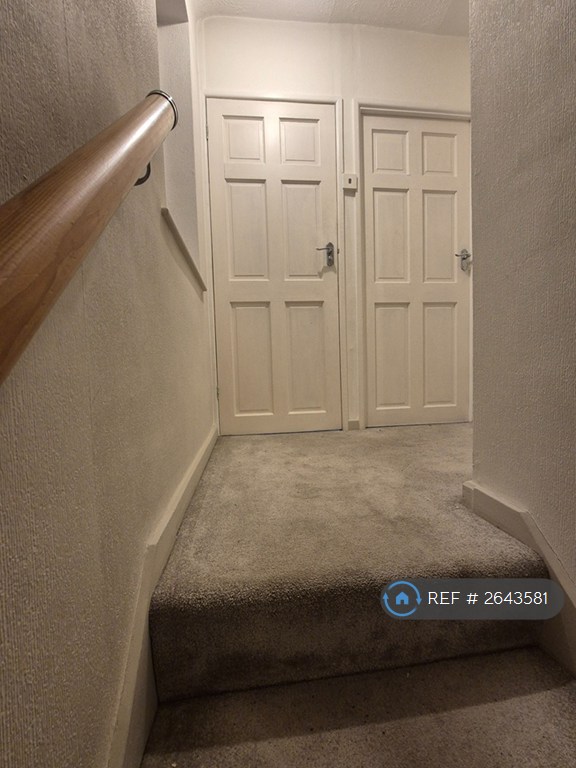 2 bedroom house in Grafton Road, Dagenham, RM8 (2 bed) (#2643581)