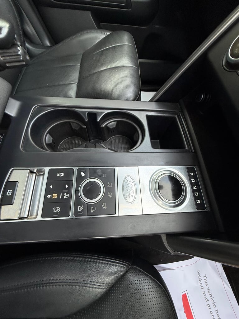 2020 Land Rover Discovery 3.0 SD6 Landmark Edition 5dr Auto ESTATE DIESEL Automatic