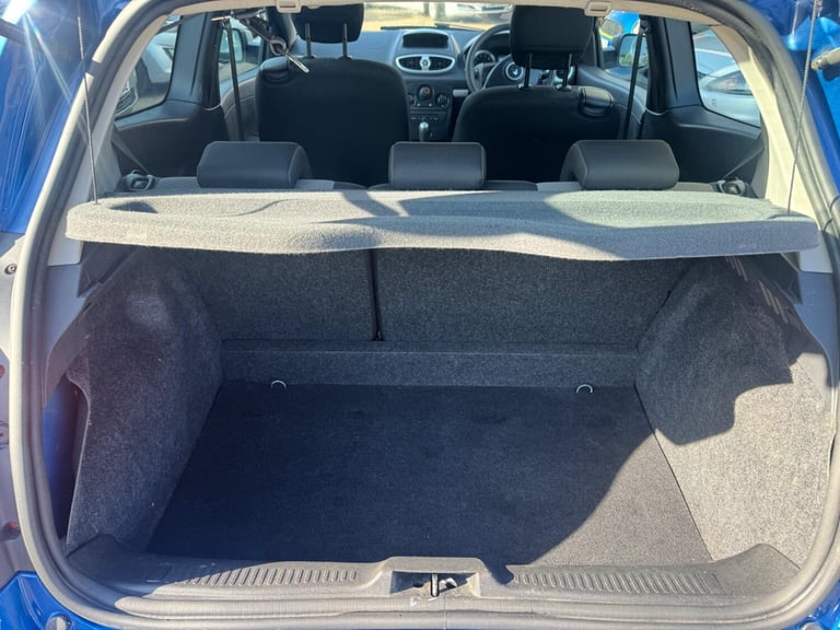 RENAULT CLIO 1.2 I-Music 2010