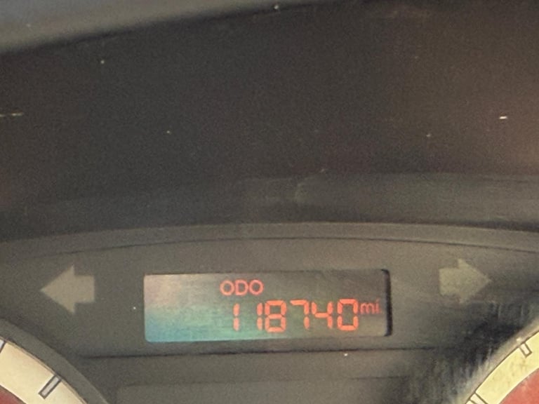 2010 KIA RIO 1.4 Strike 5dr - Image 10