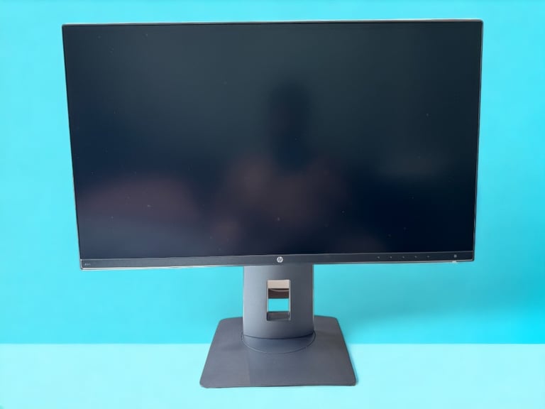 HP Z27n 27-inch Narrow Bezel IPS Monitor - Excellent Used Condition (RRP-£249.95)