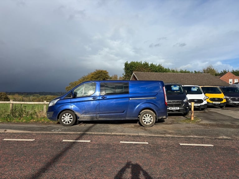 2016 Ford Transit Custom 2.2 TDCi 125ps Limited Factory Fitted Crew Cab Inc Vat