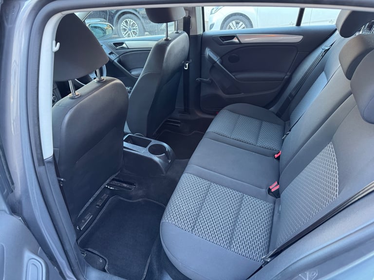 Volkswagen, GOLF, Hatchback, 2012, Manual, 1197 (cc), 5 doors