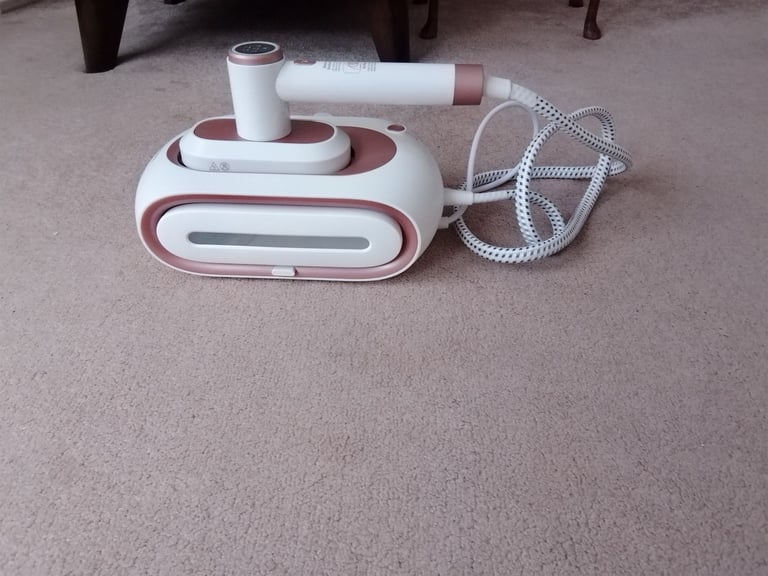 NEWBEALER 1600 WATT STEAM GENERATOR IRON 