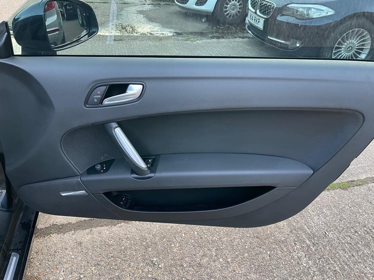 AUDI TT 3.2 TFSI V6 S line 2008