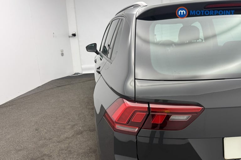 2021 Volkswagen Tiguan 1.5 TSI 150 Life 5dr ESTATE PETROL Manual