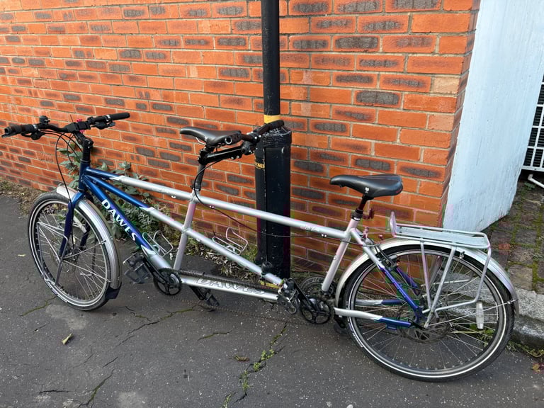 Tandem bicycle. Dawes Edge