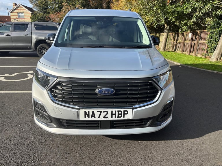 2022 Ford Tourneo Connect 2.0 EcoBlue Titanium Euro 6 (s/s) 5dr MPV Diesel Manual