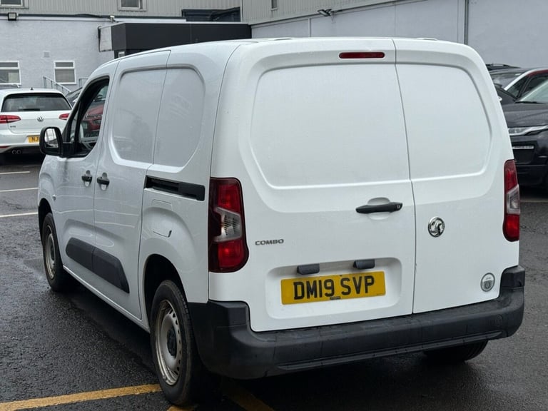 2019 Vauxhall Combo 1.6 Turbo D 2000 Edition Panel Van 4dr Diesel Manual L1 H1 Euro 6 (75 ps) PAN...