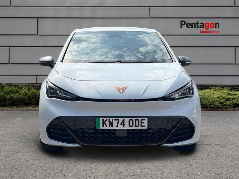  Cupra Born E Boost 59kwh V3 Hatchback 5dr Electric Auto 230 Ps Electric
