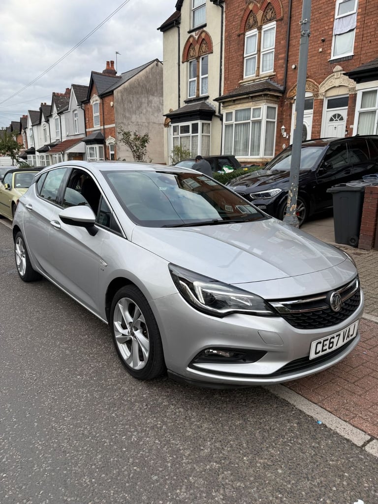 Vauxhall, ASTRA, Hatchback, 2017, Manual, 1598 (cc), 5 doors