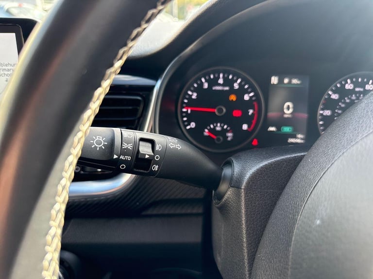  Kia Stonic 1.0 T-GDi ISG 48V GT-LINE Petrol/Electric Hybrid Manual