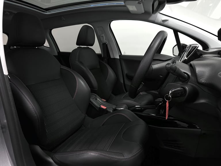 2019 Peugeot 2008 GT Line 1.2 Auto PureTech EAT6 ( 110 bhp ) HATCHBACK Petrol Automatic