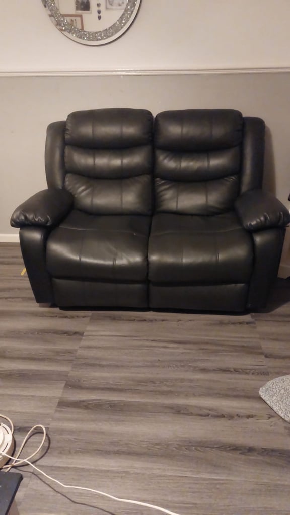 4 months old black  PU/PVC 2 and 3 seater sofas