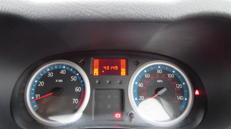 2007 Renault Clio 1.2 16V Campus Sport 2007 3dr HATCHBACK Petrol Manual