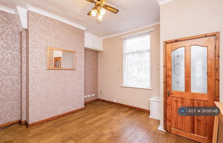 2 bedroom house in Pendlebury Road, Swinton, Manchester, M27 (2 bed) (#2658546)