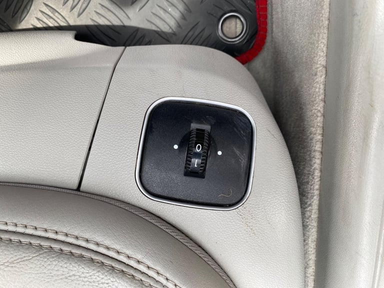 2005 Mercedes-Benz SL 5.0 SL500 2dr CONVERTIBLE Petrol Automatic