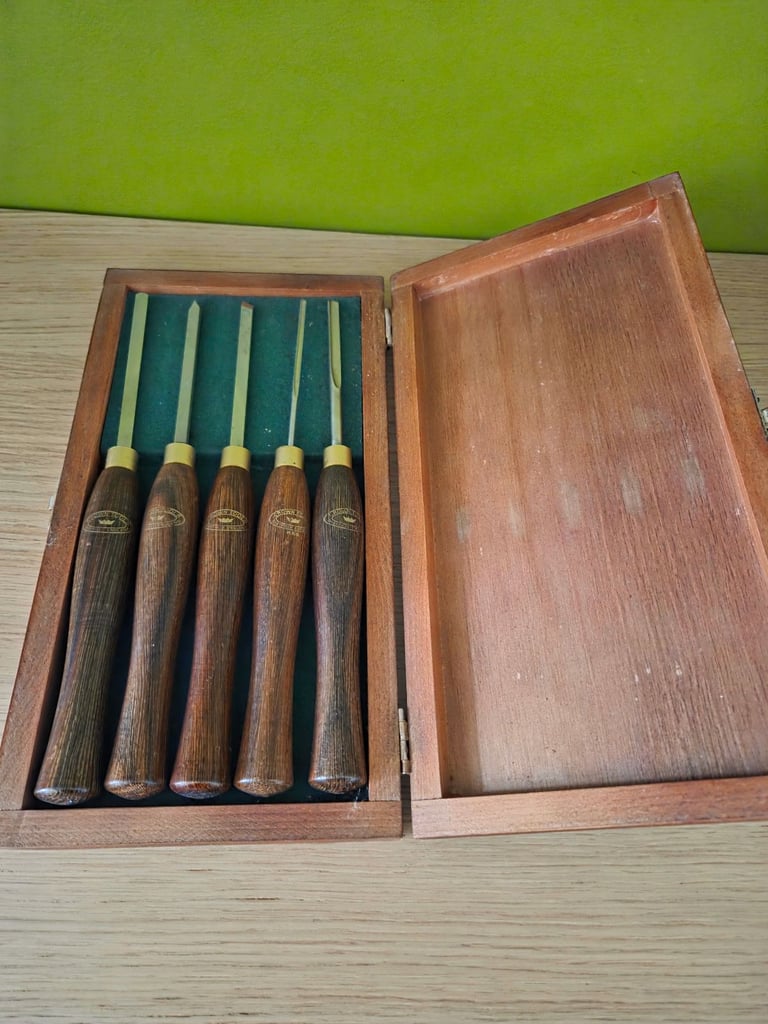 Set of five Crown micro mini woodturning chisels in wooden display box Axminster lathe wood turning