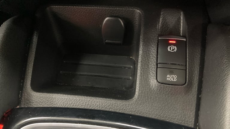 2018 Nissan Qashqai 1.2 DiG-T Tekna 5dr HATCHBACK PETROL Manual