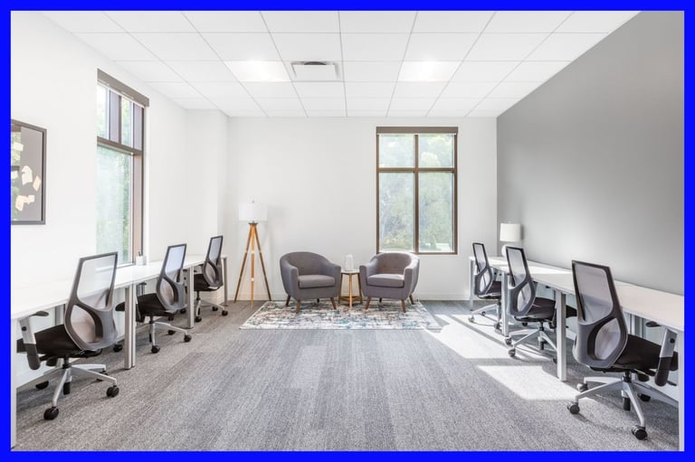 London - WC1X 8WB, Beautifully designed office space for 4 people in Spaces 98 Theobalds Road