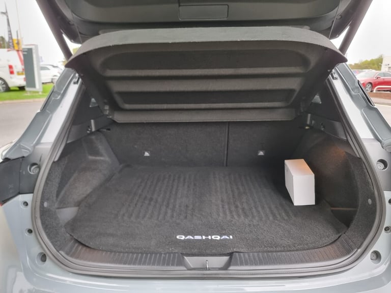 2021 Nissan Qashqai 1.3 DiG-T MH Tekna 5dr Hatchback Petrol Manual