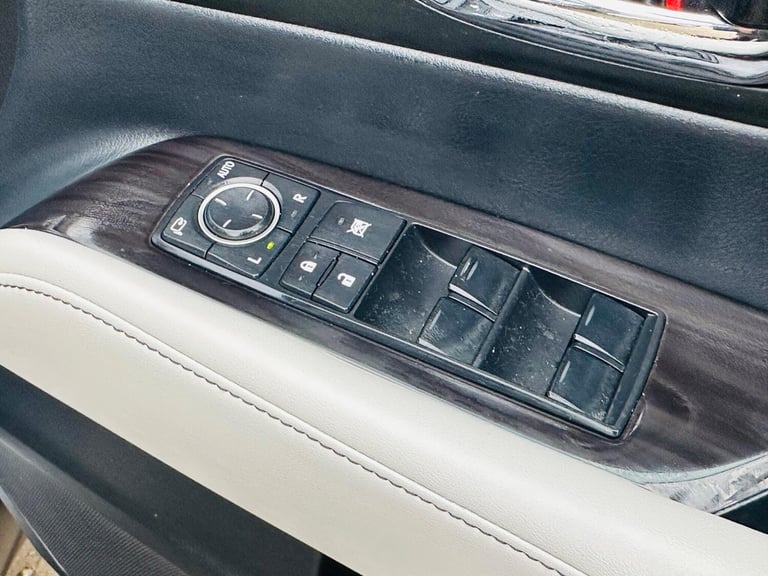 2014 Lexus RX 3.5 450h V6 Advance SUV 5dr Petrol Hybrid CVT 4WD Euro 5 (s/s) (Pan Roof) ( ESTATE ...