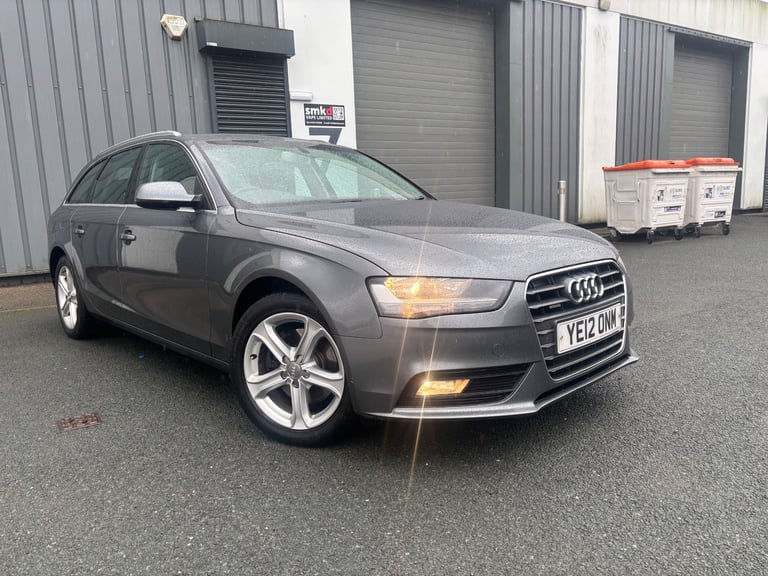 AUDI A4 2.0 TDI TECHNIK AVANT QUATTRO, SAT-NAV HEATED LEATHER FRONT & REAR PARKING SENSORS.