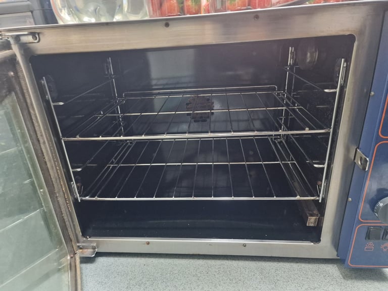 Commercial Lincat Oven (Spairs or Repairs)