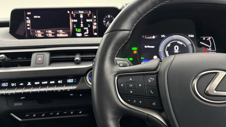 2019 Lexus UX 2.0 250h Takumi SUV 5dr Petrol Hybrid E-CVT E-FOUR Euro 6 (s/s) (184 ps) SUV Petrol...