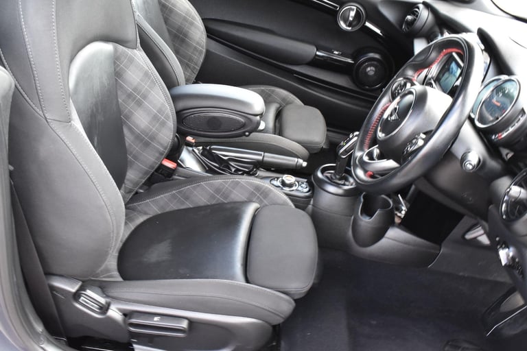 2019 Mini Convertible 2.0 Cooper S Steptronic Euro 6 (s/s) 2dr Petrol