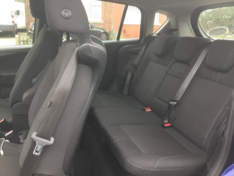 Ford b-max titanium mpv, 2014 reg, diesel.