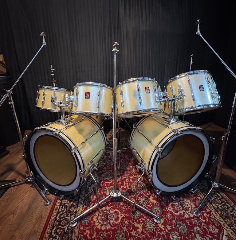 Premier Elite vintage drum kit - Double bass, 4 rack toms, 2 floor toms & snare! Full hardware set