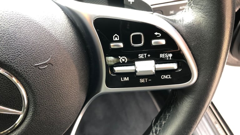 2019 Mercedes-Benz A-Class A 200 SPORT AUTO Saloon Petrol Automatic