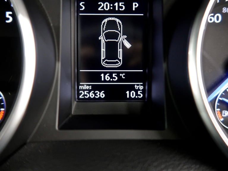 2011 Volkswagen Golf 2.0 TSI R (Leather) DSG 4motion Euro 5  Petrol Automatic